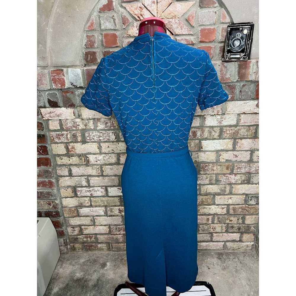 knit dress 1980s scale pattern teal belt - image 5