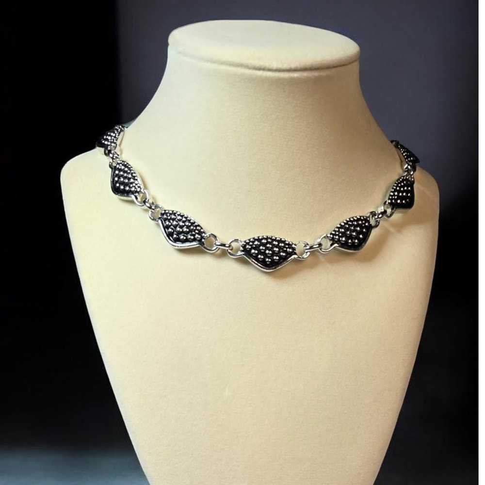 Beautiful Black and Silver Tone Vintage Style Cho… - image 1