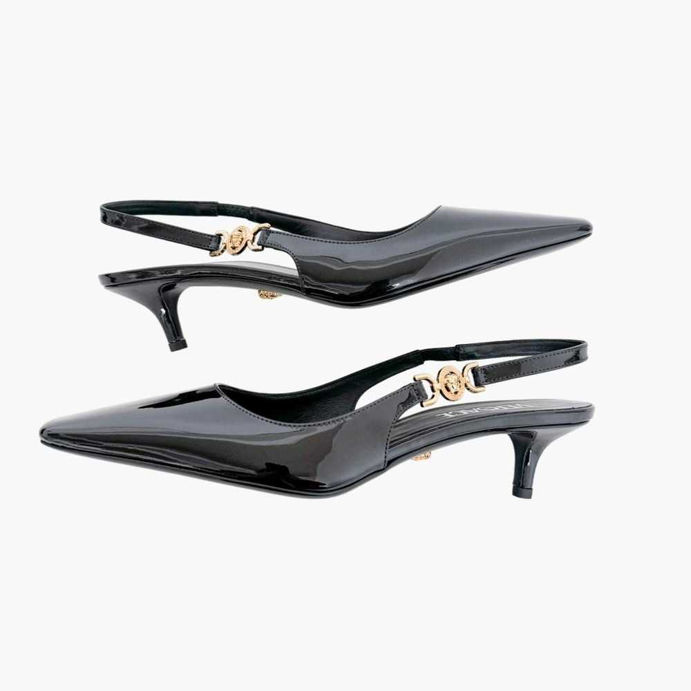 Versace Medusa Aevitas leather heels - image 8