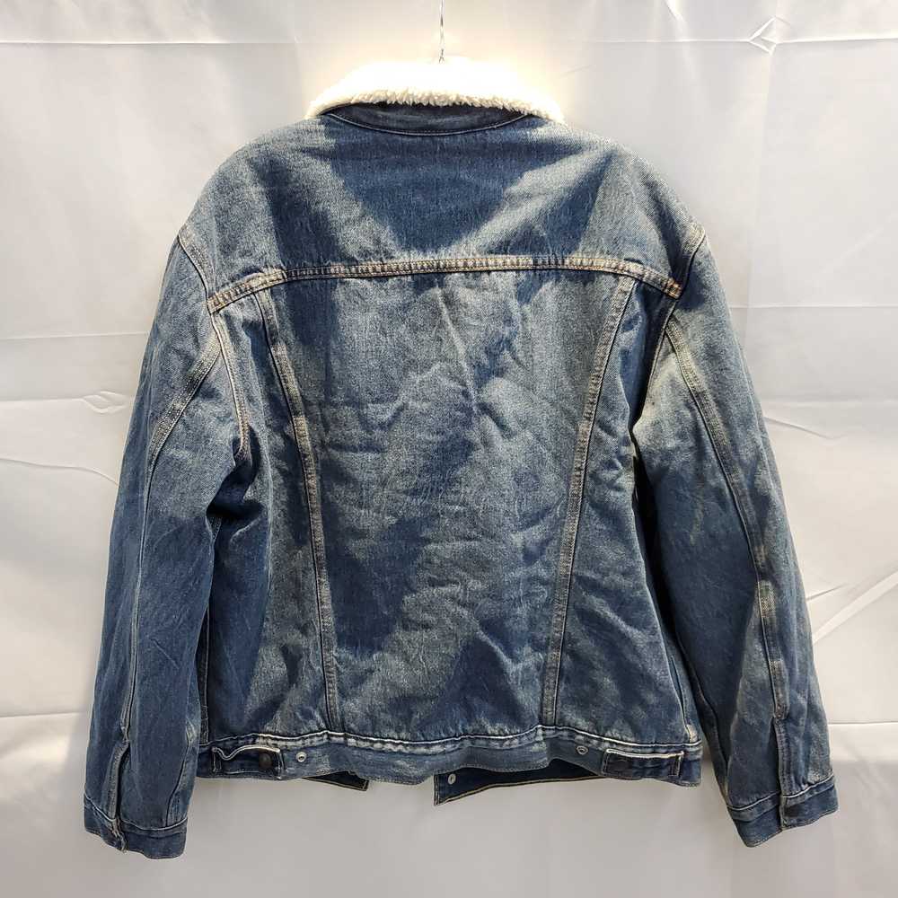 Levi's Sherpa Denim Trucker Jacket NWT Size L - image 2