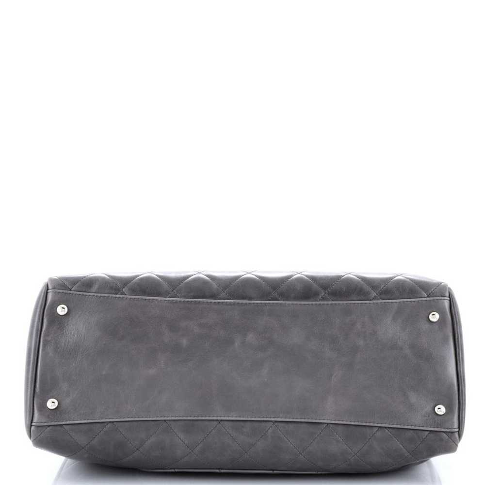 Chanel Leather handbag - image 4