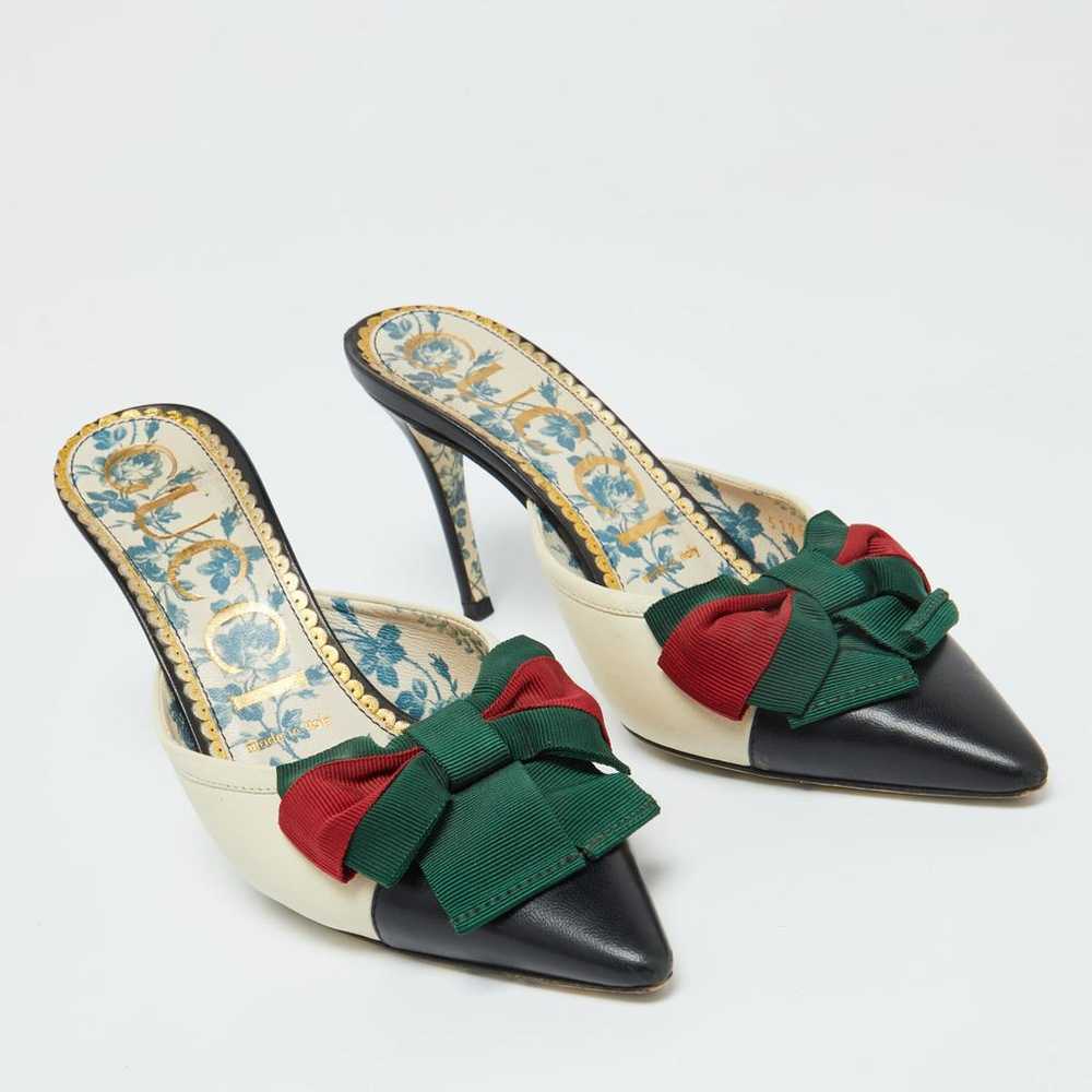 Gucci Patent leather sandal - image 3