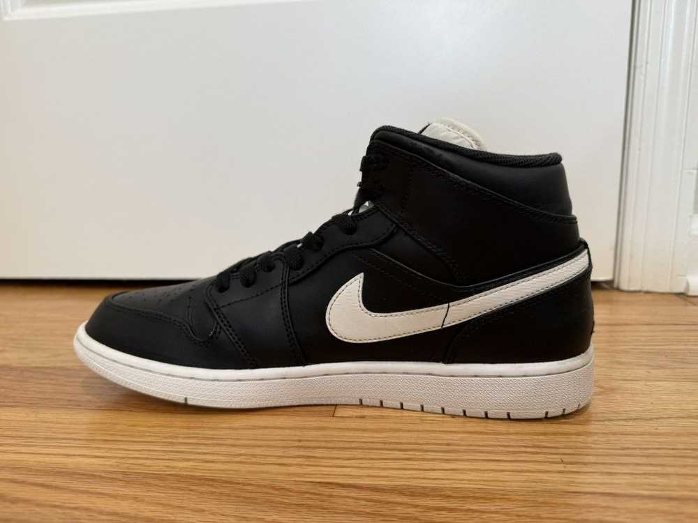 Jordan Brand × Nike Nike air Jordan retro 1 mid b… - image 5