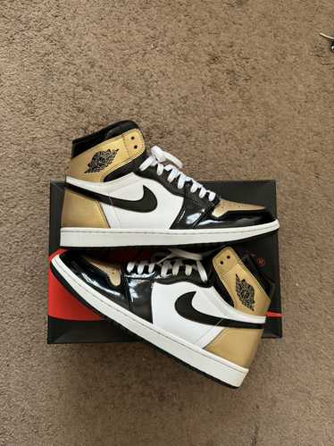 Jordan Brand × Nike Gold Toe Jordan 1