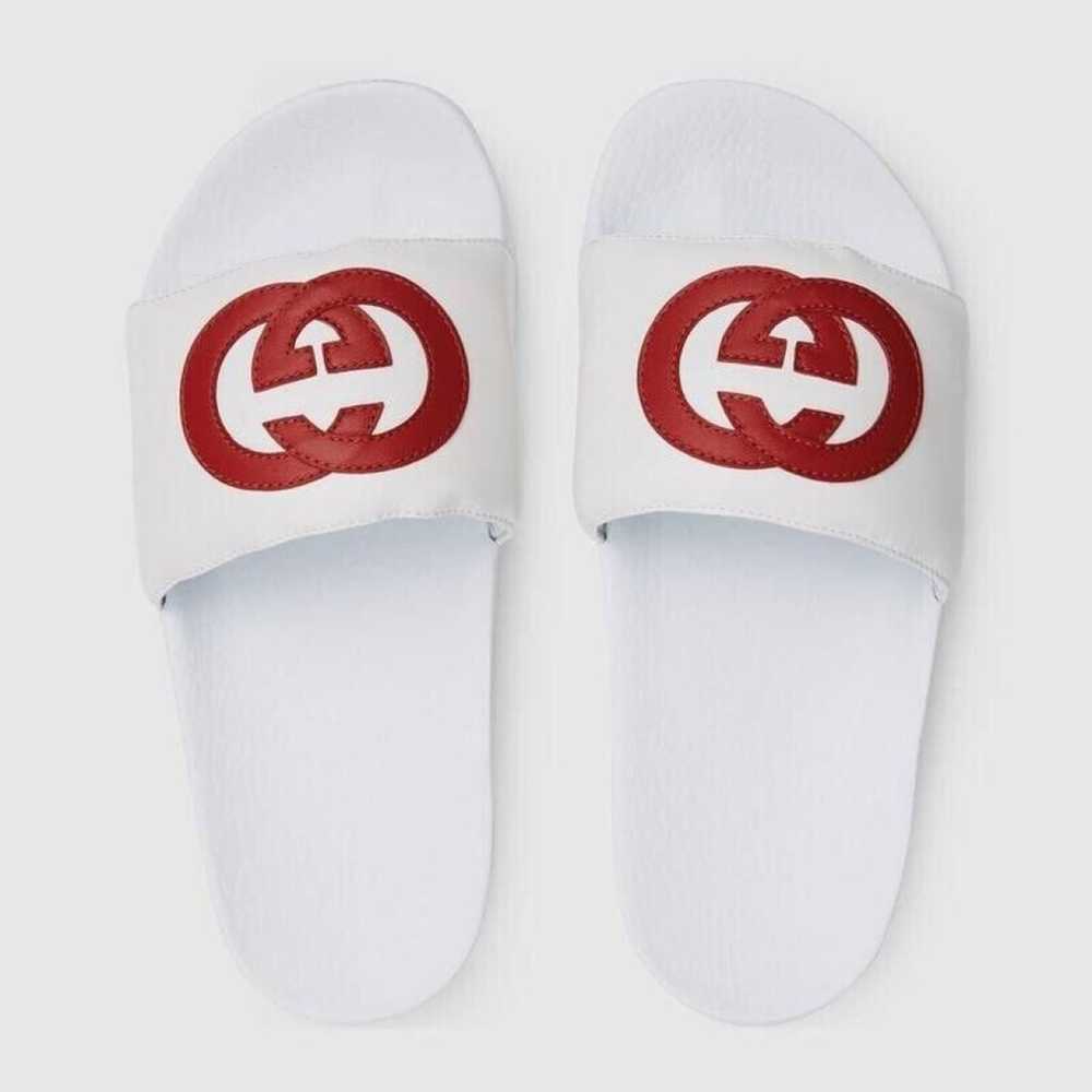 Gucci Leather flip flops - image 3