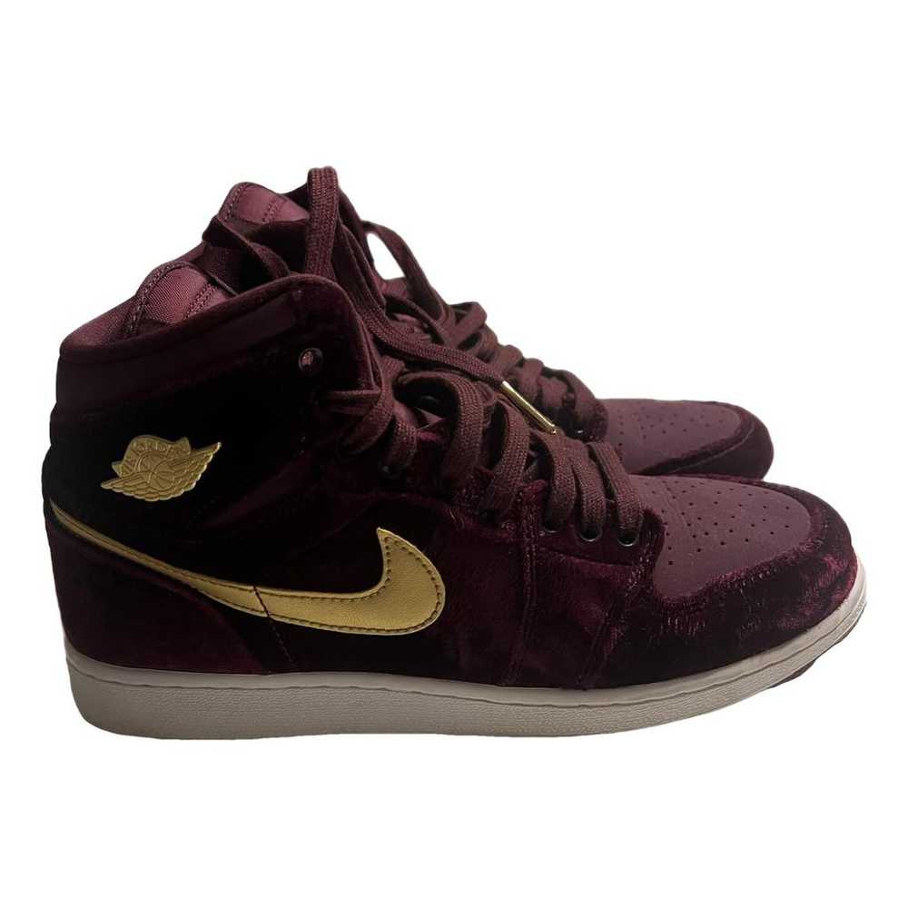 Jordan Air Jordan 1 velvet trainers - image 1