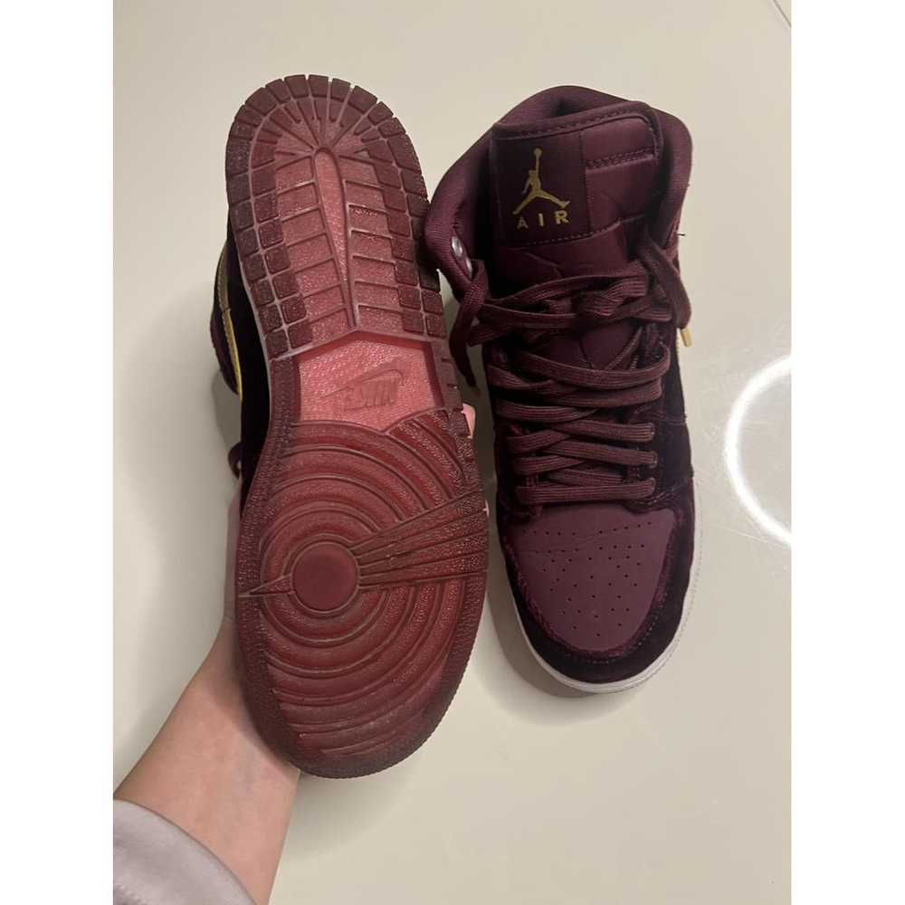 Jordan Air Jordan 1 velvet trainers - image 3