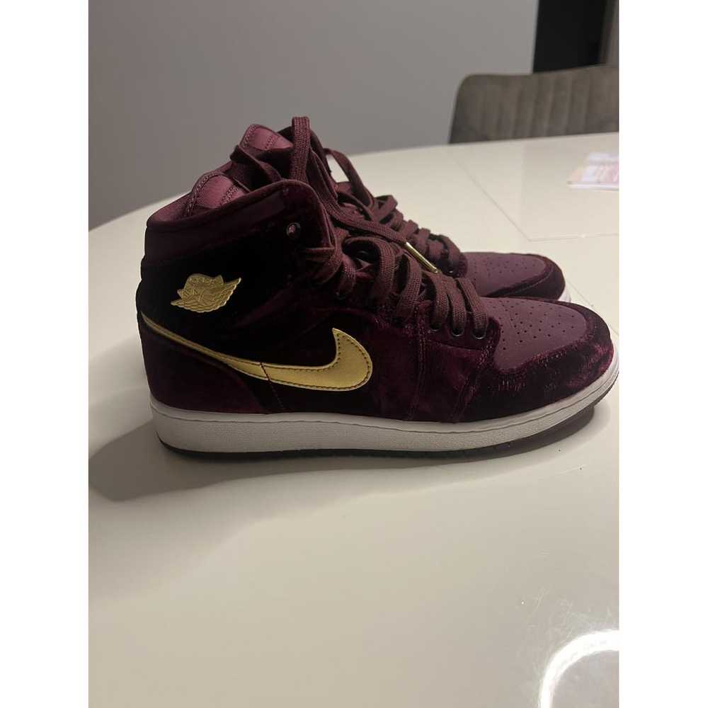 Jordan Air Jordan 1 velvet trainers - image 6