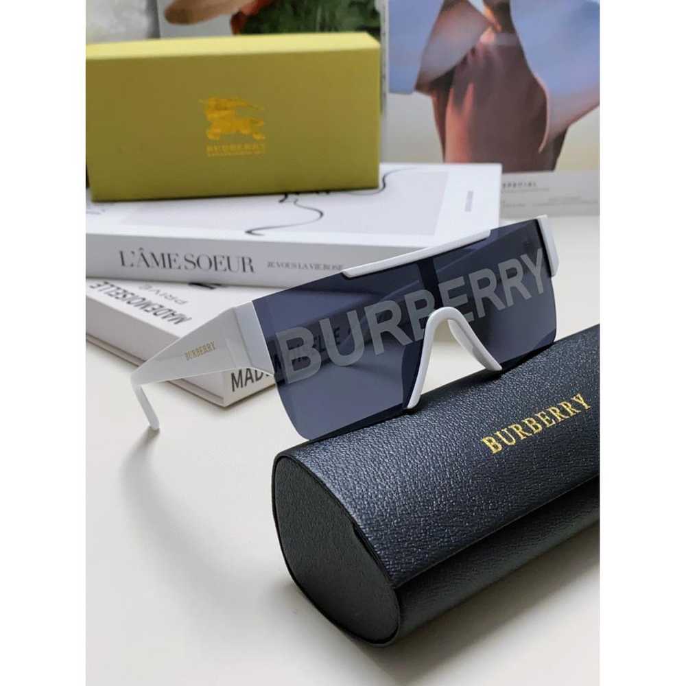 Burberry Sunglasses - image 3