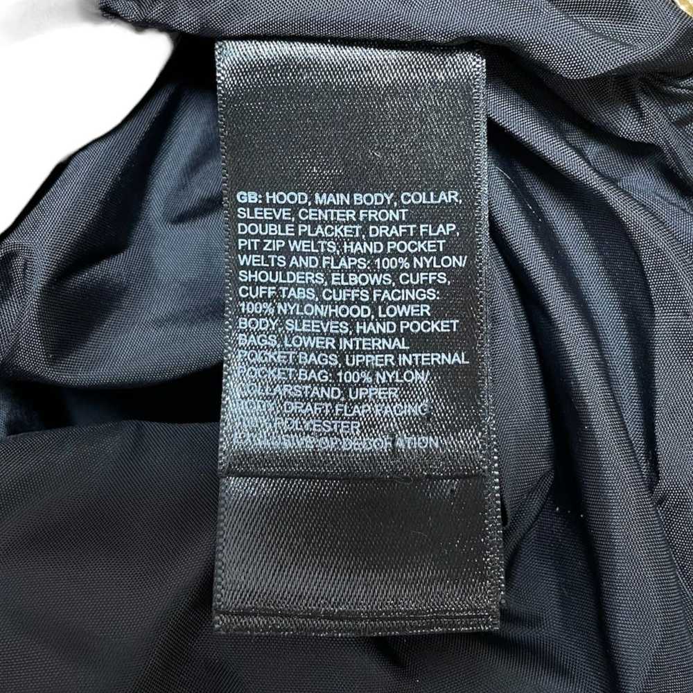 Supreme The North Face Metallic Mountain Parka Go… - image 4