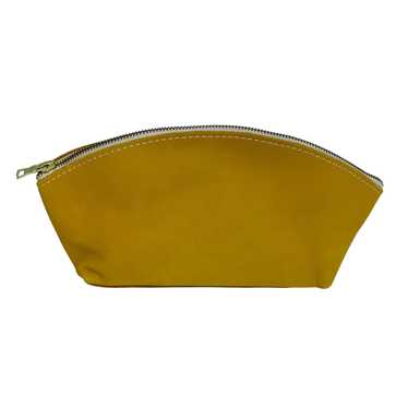 Portland Leather Turmeric Total Eclipse Makeup Bag