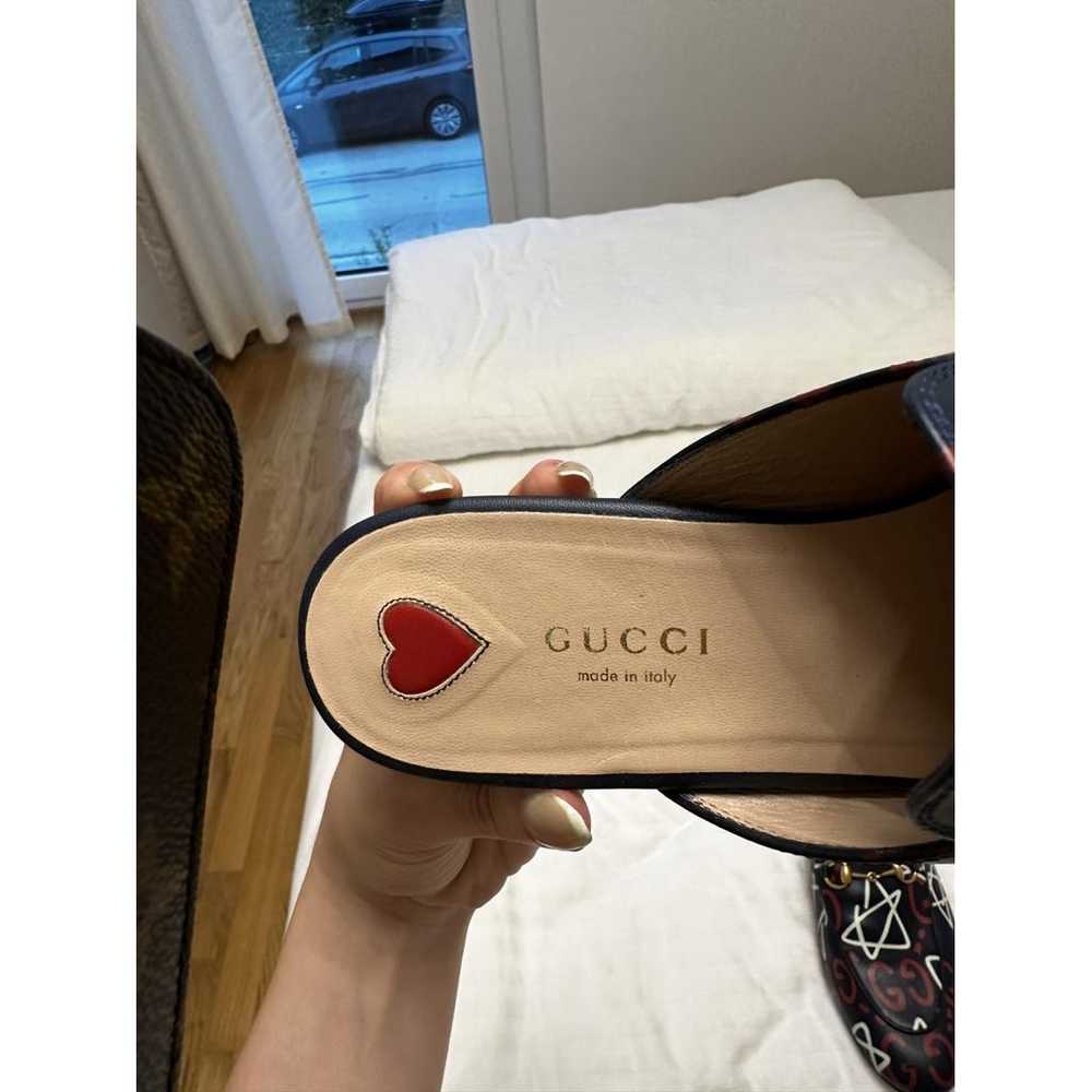 Gucci Princetown leather flats - image 2