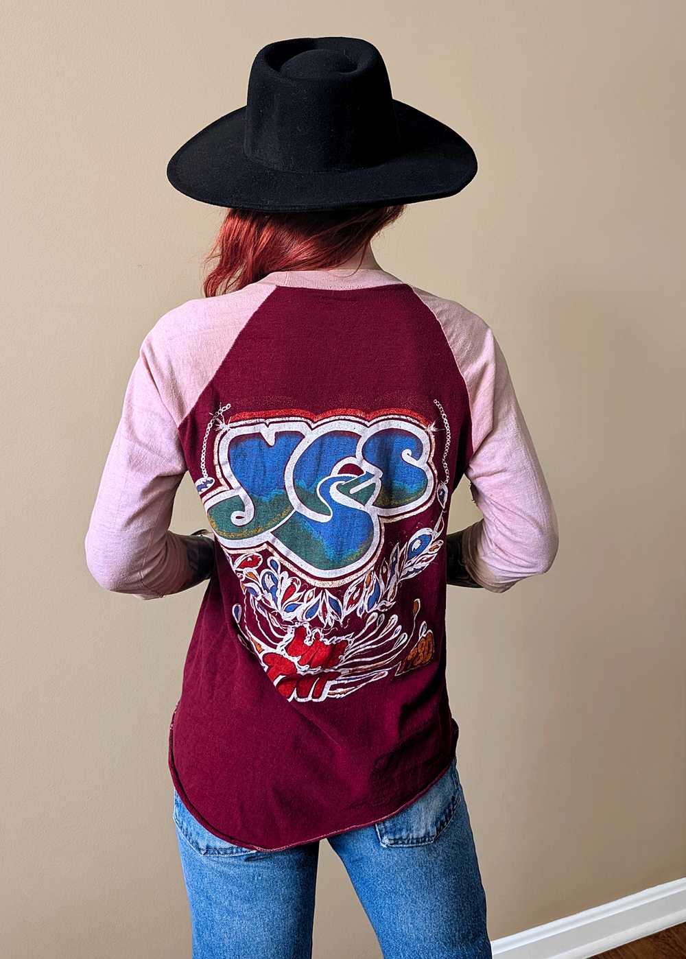 Vintage Yes Live Tour 1980 Raglan Tee - image 2