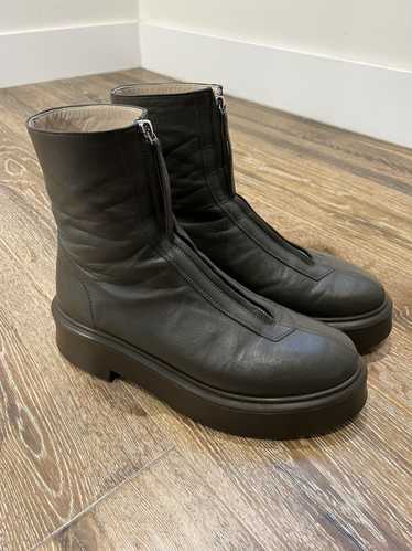 The Row The row zipped boot 1 in leather