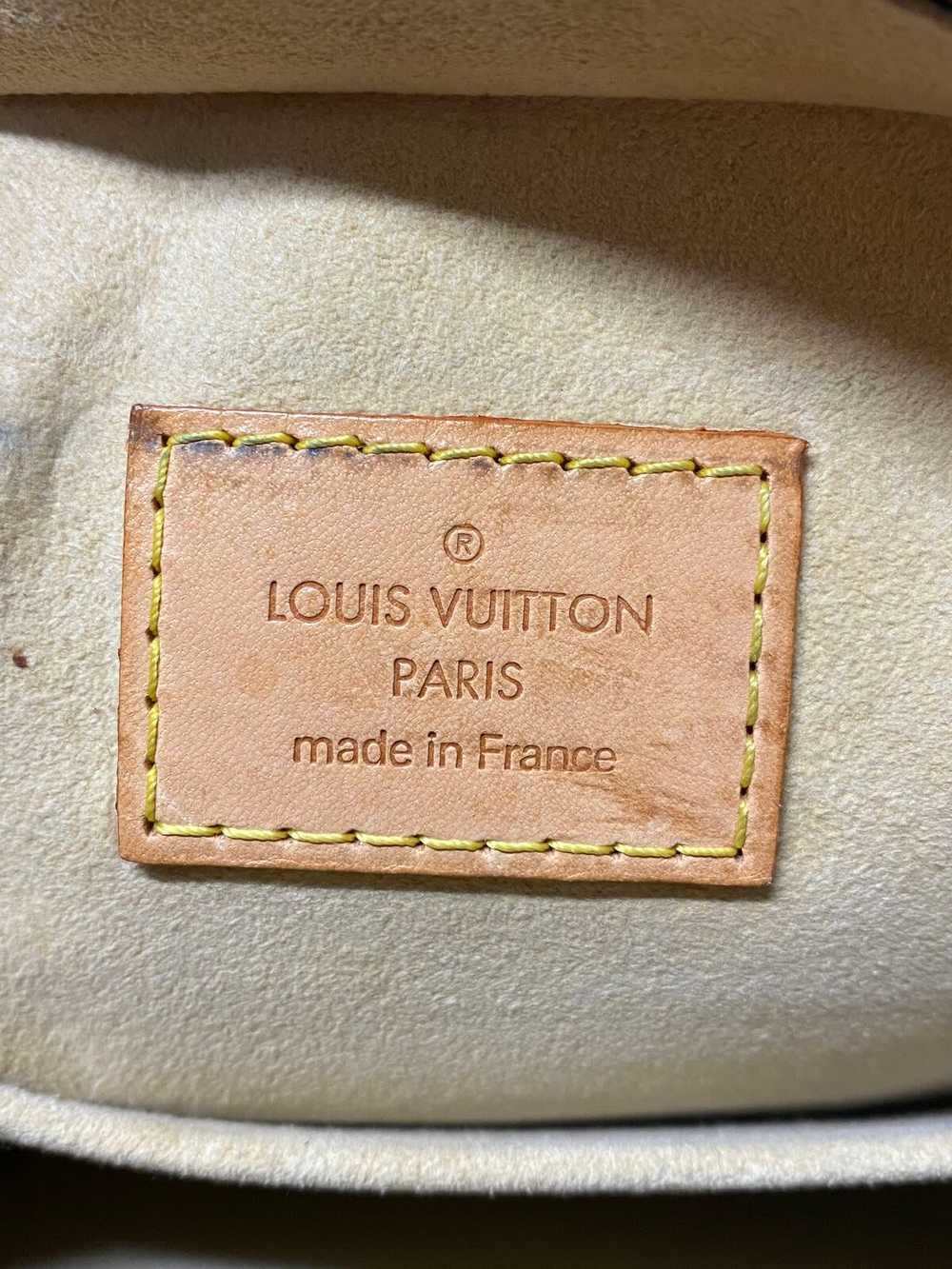 AUTHENTIC Louis Vuitton Brown Monogram Hudson GM - image 5