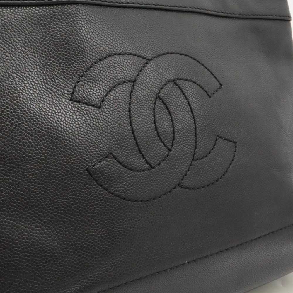 Chanel Logo Cc Black Leather Shoulder Bag (Pre-Ow… - image 8