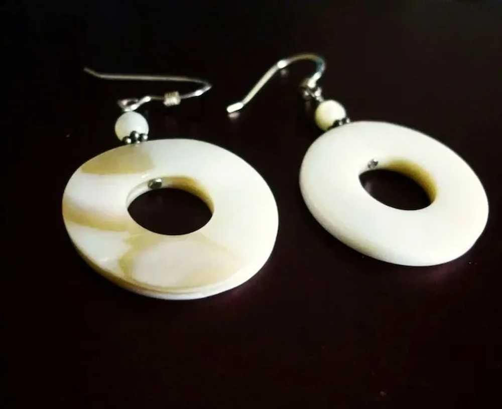 Vintage Mother of Pearl Disk Drop Earrings – Pier… - image 2