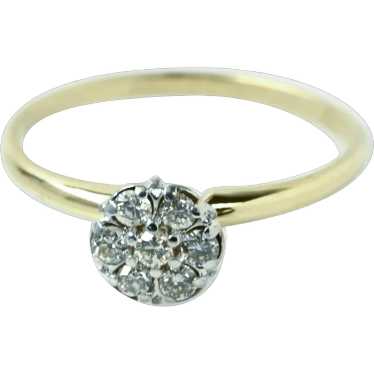 Diamond Cluster "Solitaire" Yellow Gold Ring - image 1