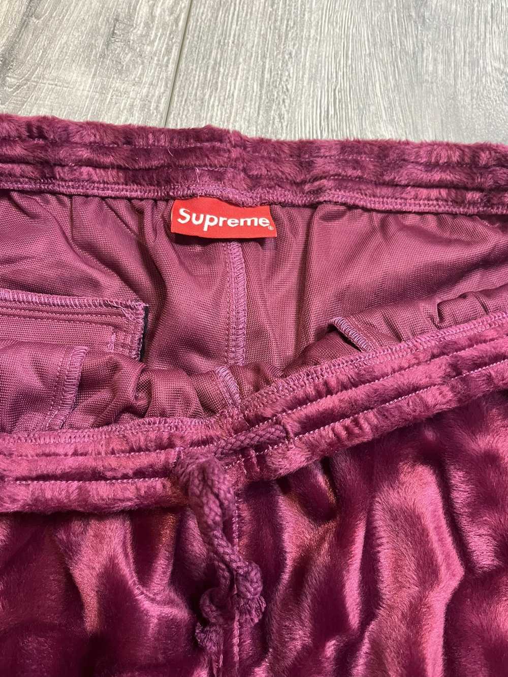 Supreme Supreme Velour Track Pants. Purple. FW21.… - image 4