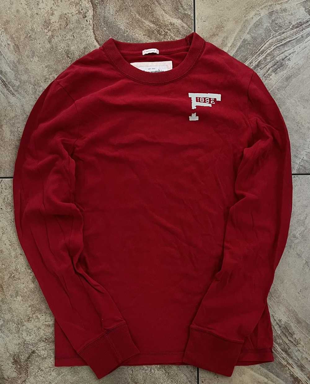 Abercrombie & Fitch Red Longsleeve Muscle Shirt A… - image 1