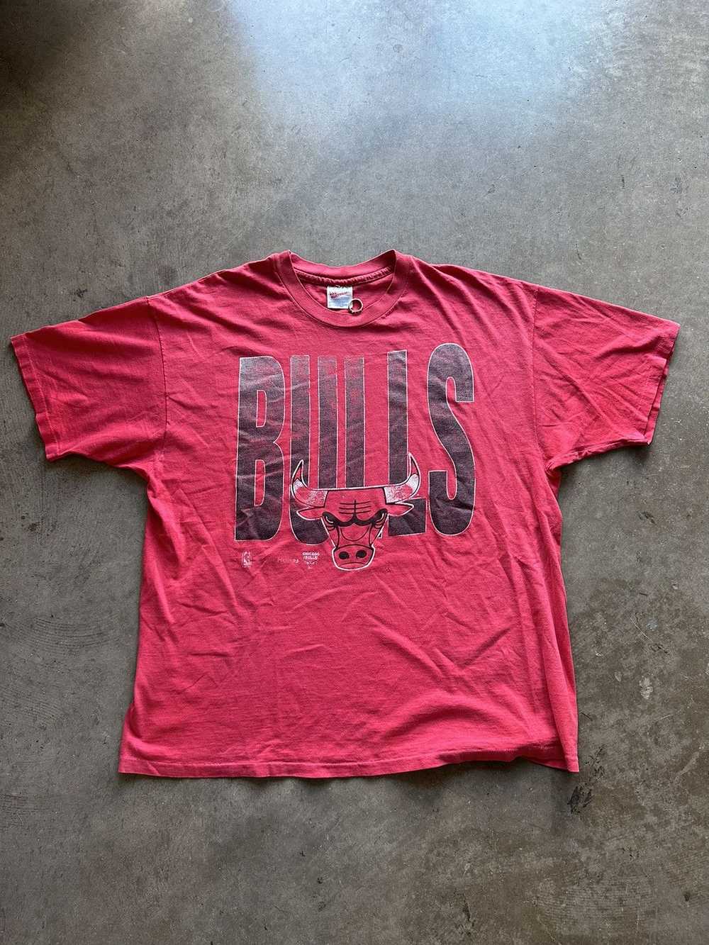 Vintage Vintage Bulls Spellout Logo Tee - image 1