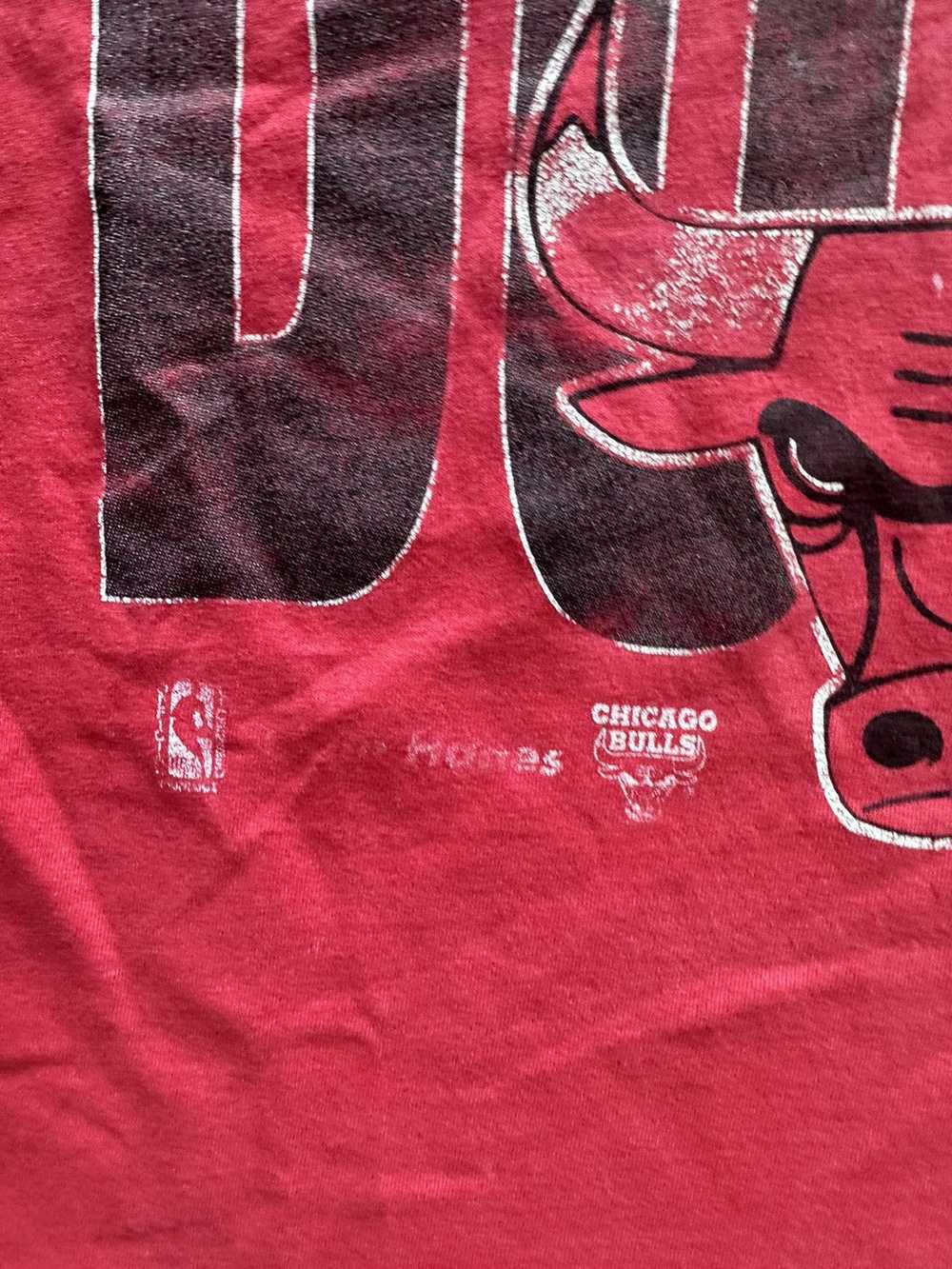 Vintage Vintage Bulls Spellout Logo Tee - image 3