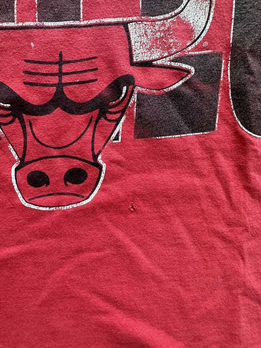 Vintage Vintage Bulls Spellout Logo Tee - image 4