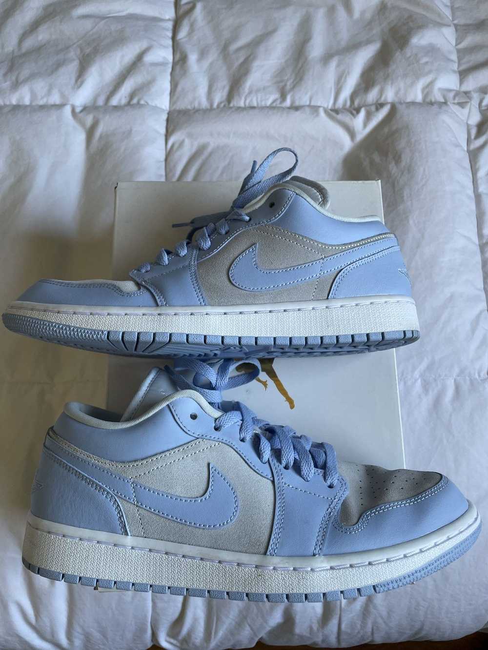 Nike Air Jordan 1 low - image 2