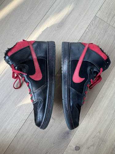 Nike Nike Dunk High SB Krampus