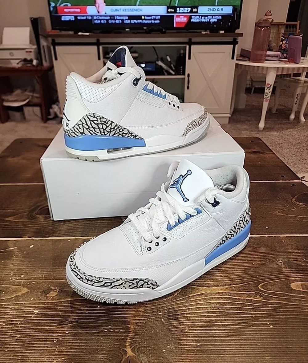 Jordan Brand × Nike Jordan 3 UNC - image 5