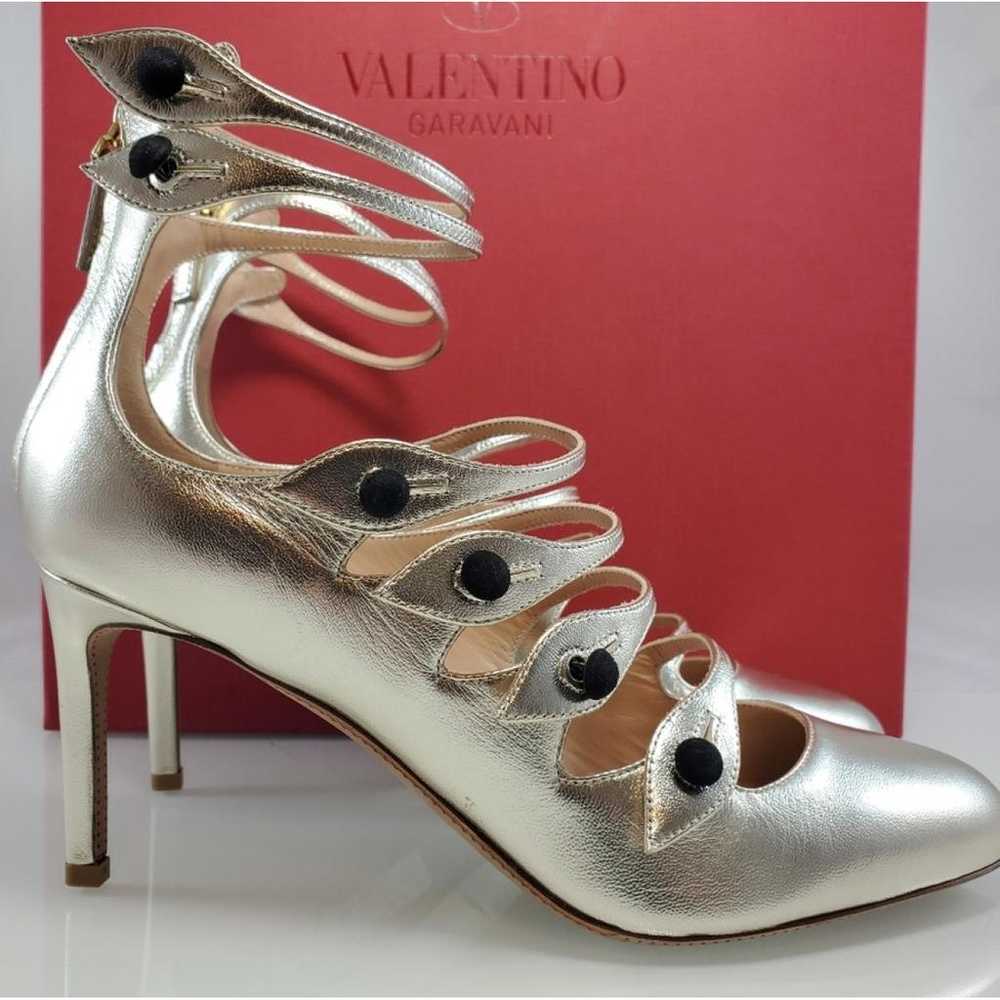 Valentino Garavani Leather heels - image 8