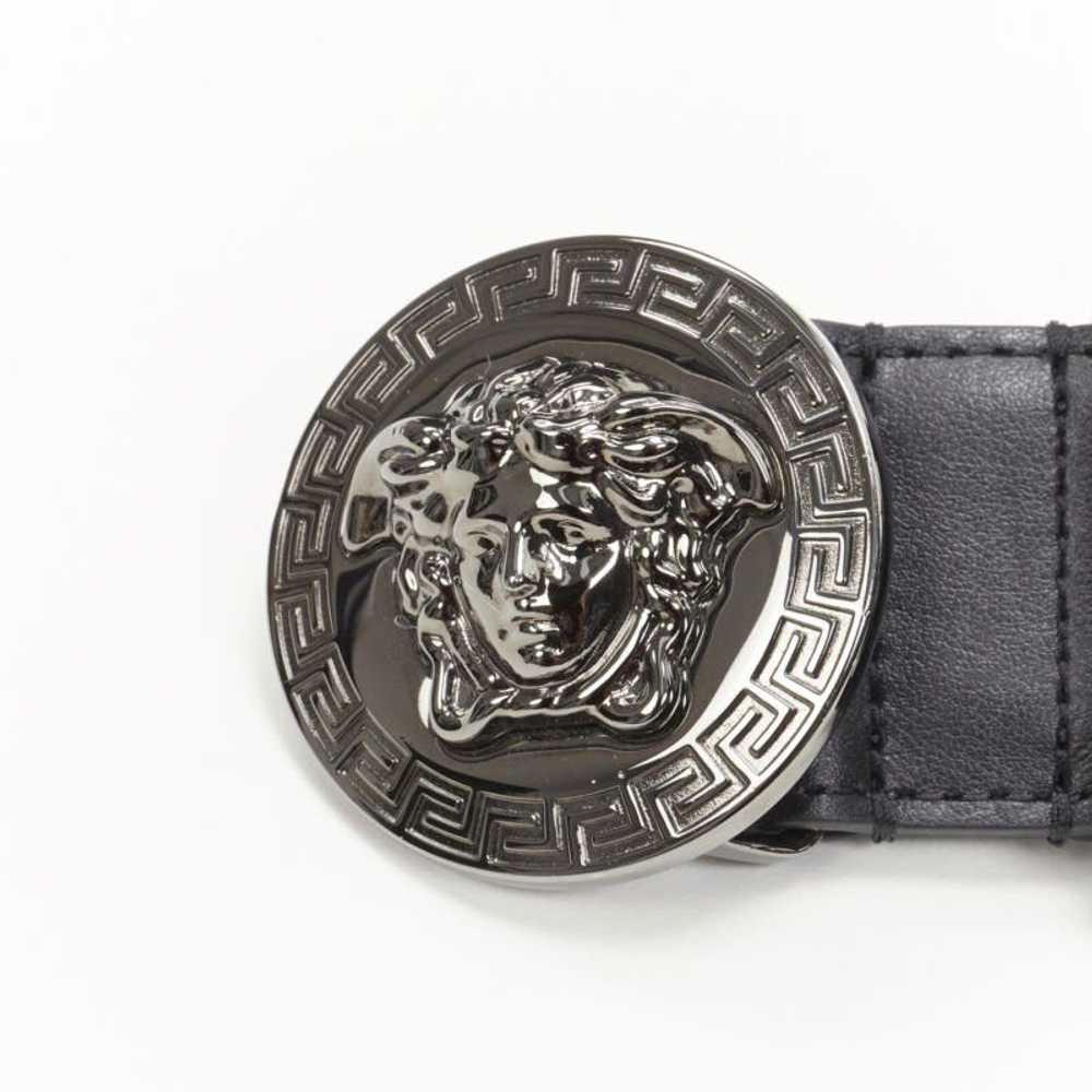 Versace new VERSACE Biggie Medusa Medallion Coin … - image 6