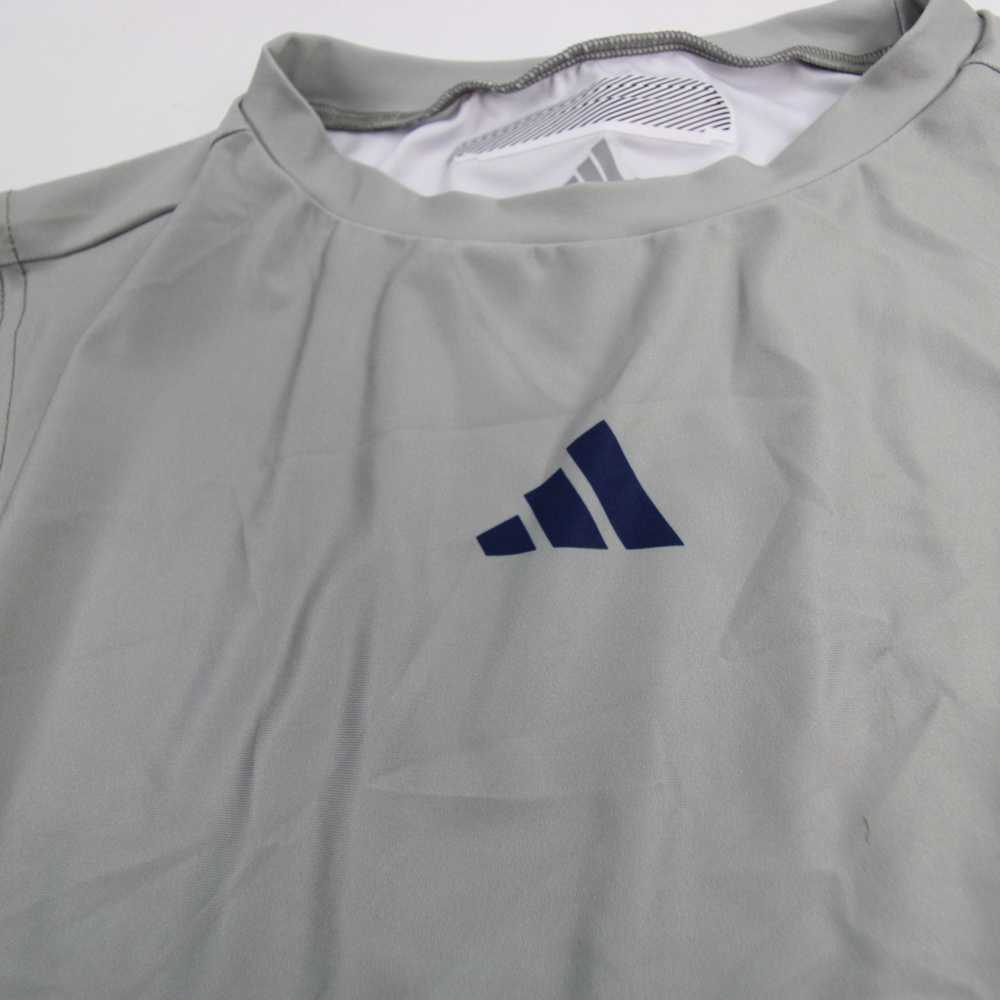 adidas Sleeveless Shirt Women's Light Gray Used - image 4