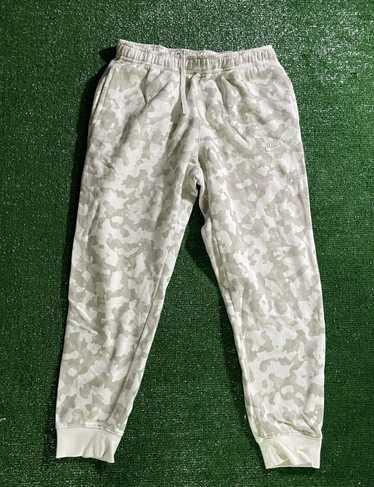 Nike Nike Camo Print Joggers