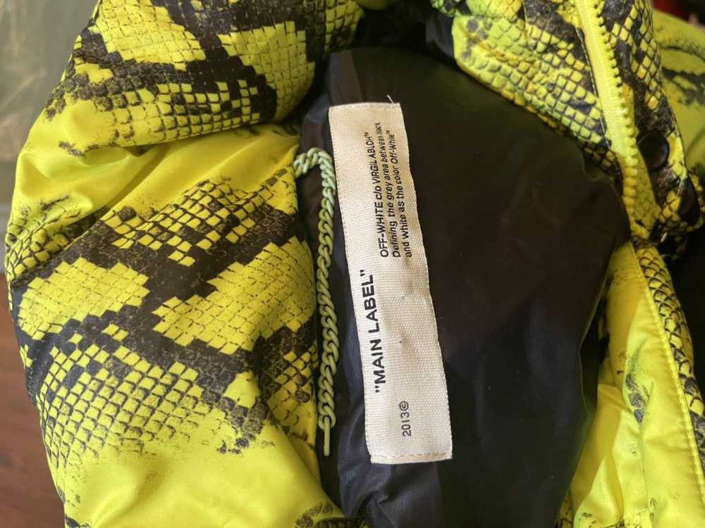 Off-White Off-White Neon Yellow Snakeskin Puffer … - image 4