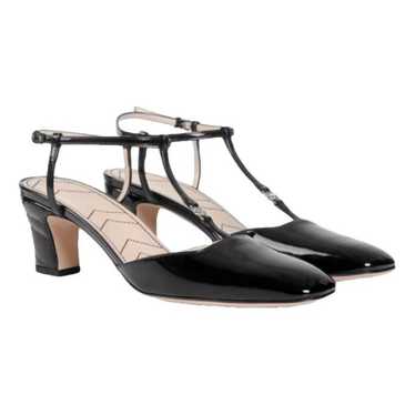 Gucci Gucci Signoria patent leather heels - image 1