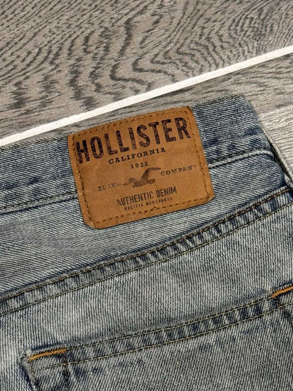 Hollister 74iswar Denim Distressed Jeans - image 5