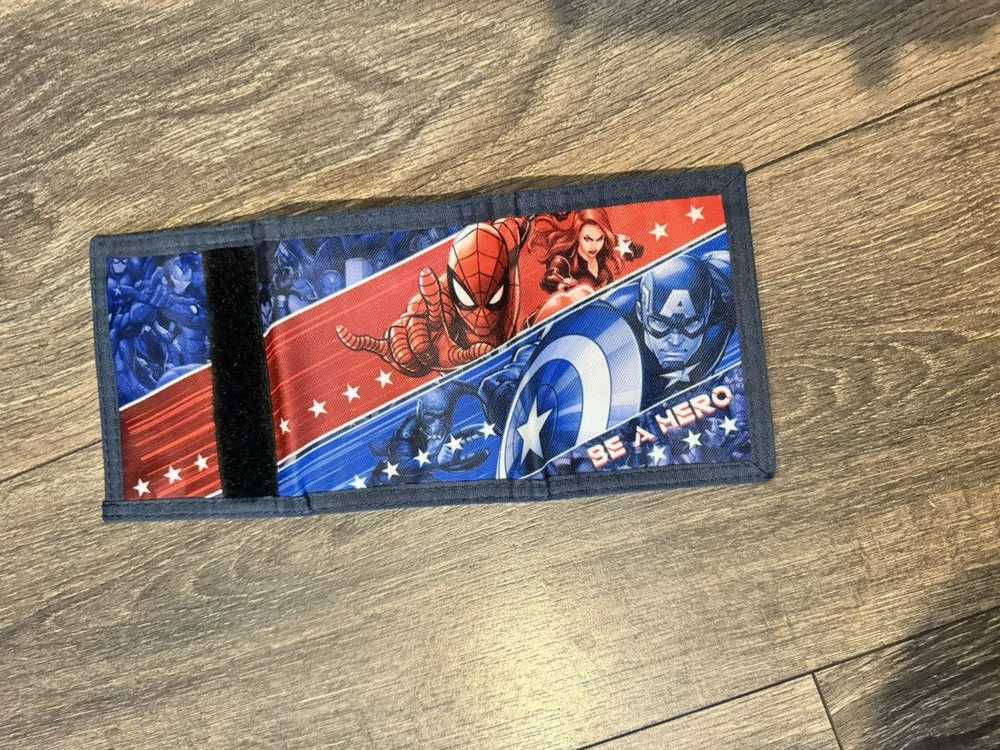 Marvel Comics Marvel Wallet - image 1