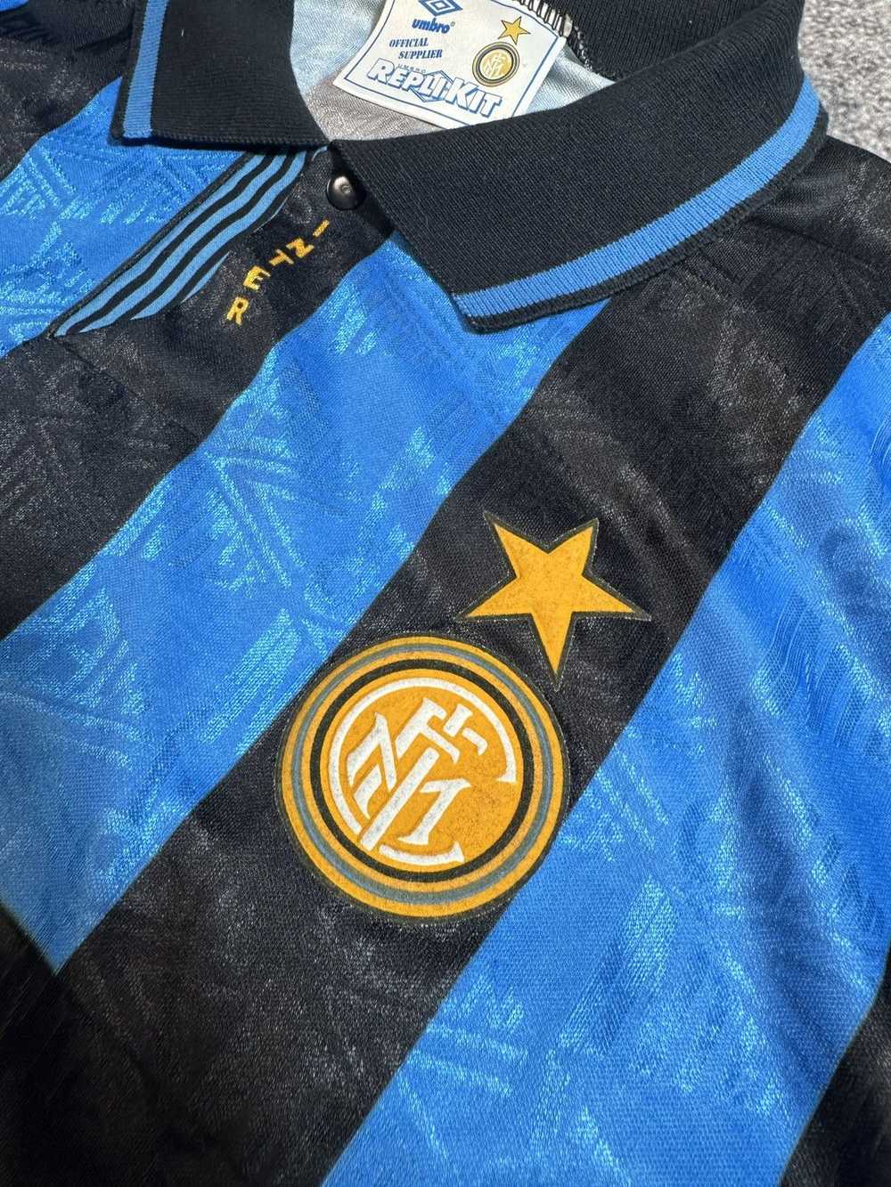 Soccer Jersey × Umbro × Vintage Vintage Inter Umb… - image 5