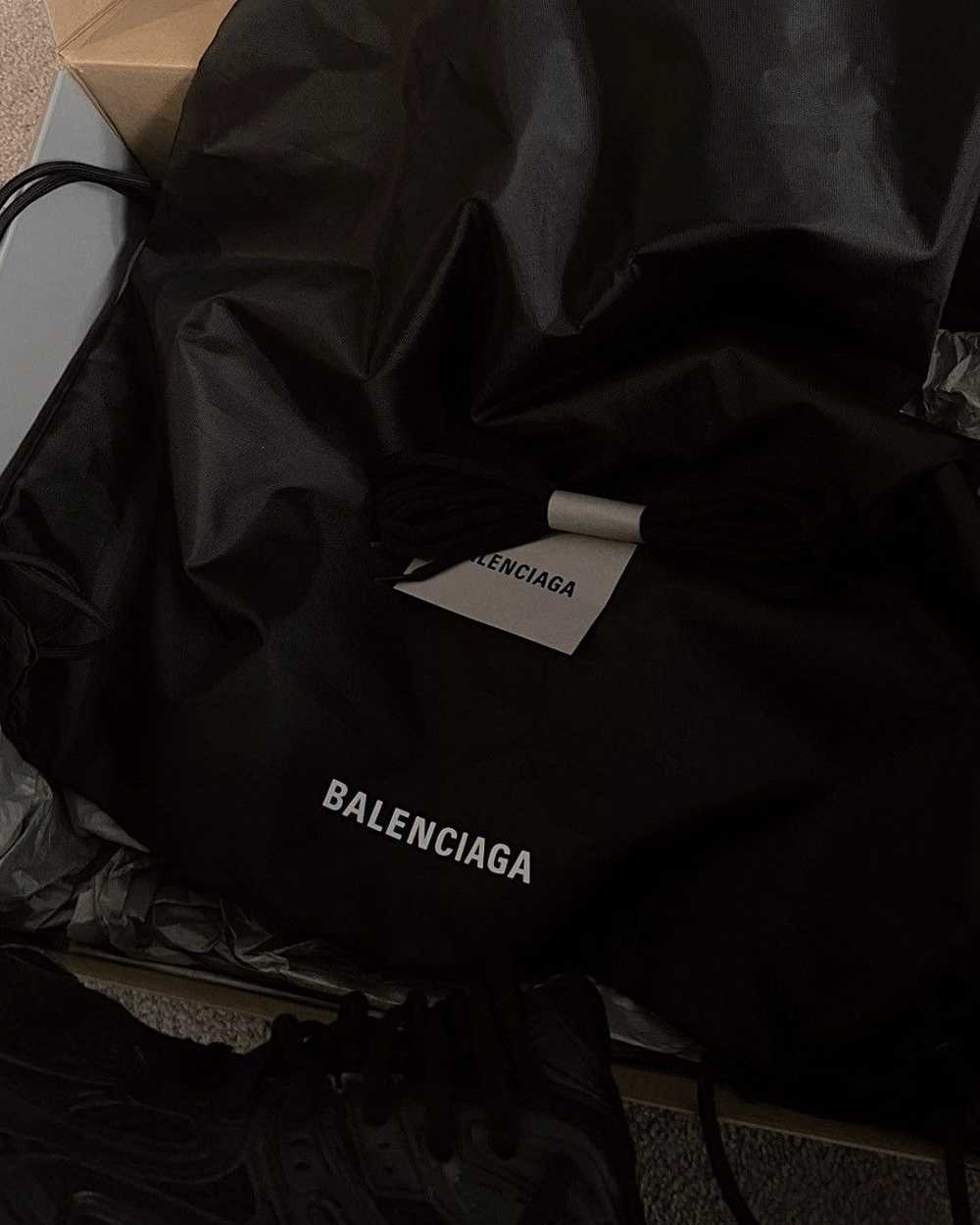 Balenciaga Balenciaga Defender / Bouncer - image 6