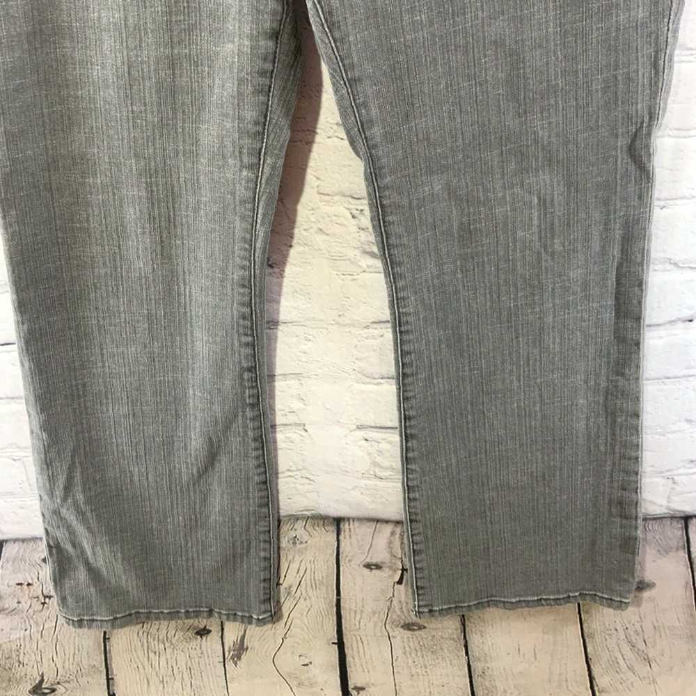 Vintage High Waisted Gray Bootcut Jeans for Women… - image 3