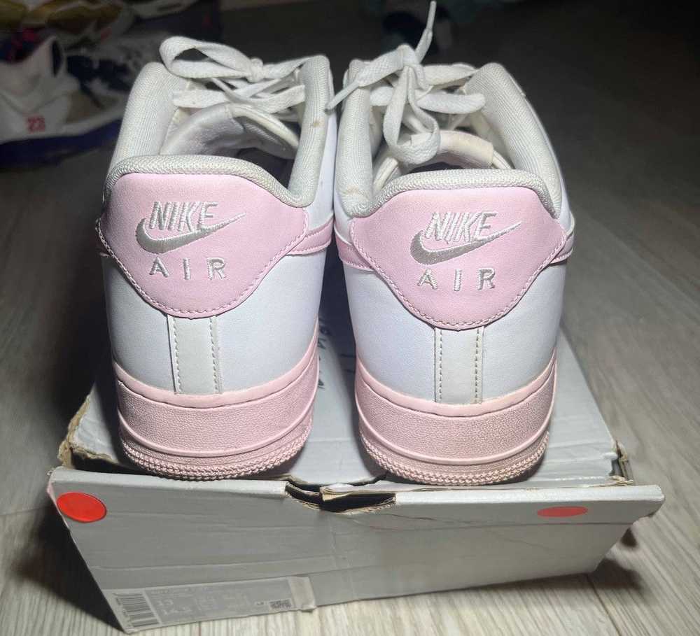 Nike air force 1 white pink size 13 - image 4