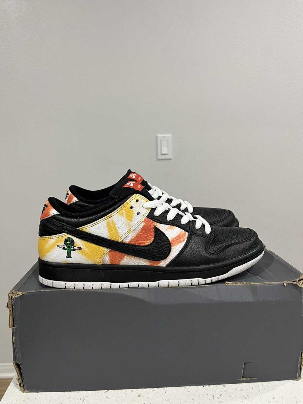 Nike × Sneakers × Streetwear Size 10 - Nike SB Du… - image 3