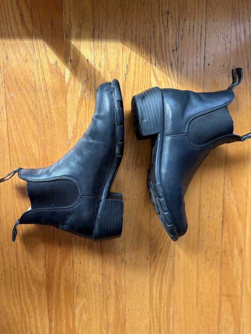 Blundstone Heeled black boot (9.5) | Used,… - image 1