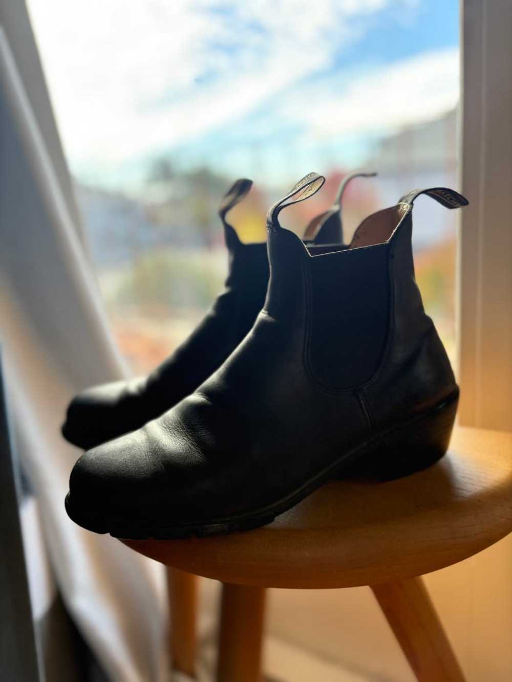 Blundstone Heeled black boot (9.5) | Used,… - image 4