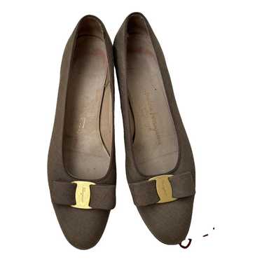 Salvatore Ferragamo Vara cloth ballet flats