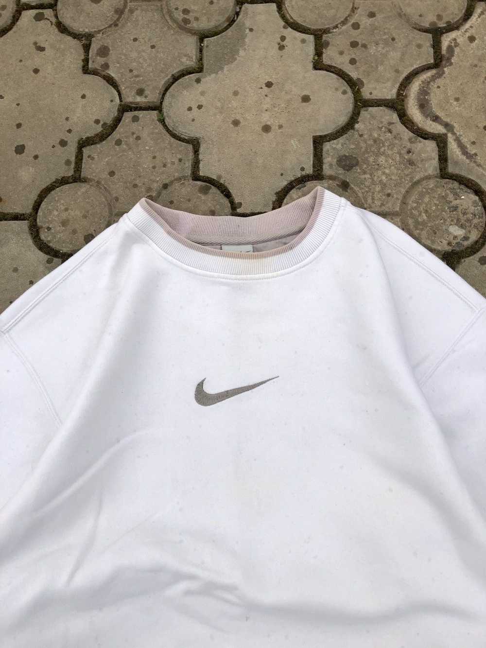 Nike × Vintage Vintage Nike Swoosh Y2K Crewneck S… - image 4