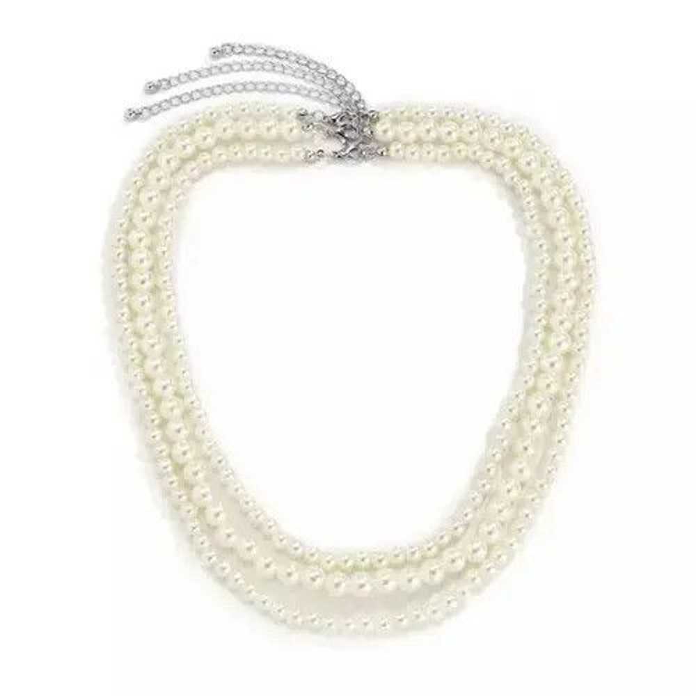 Streetwear Triple Pearl Necklace - image 2