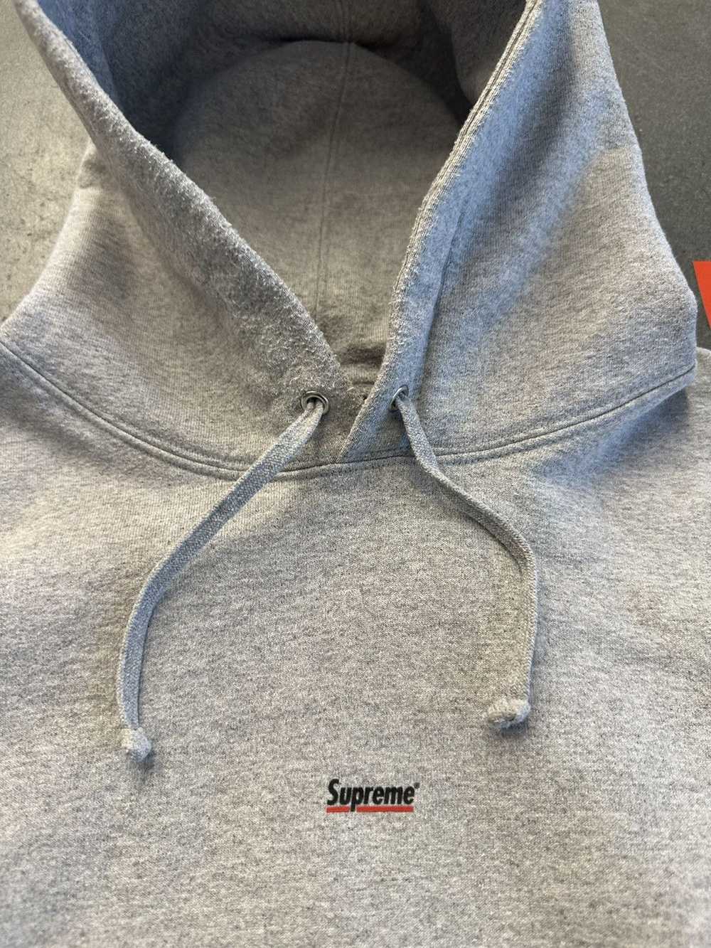 Supreme FW22 Supreme Underline Hooded Sweatshirt - image 3