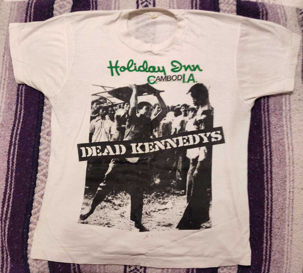 Vintage 80s Single Stitch Dead Kennedy's Holiday … - image 4